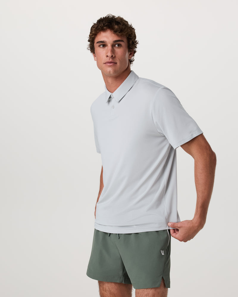 V1114SDG_FA25_M_ECOMM_TOPS_FRONT_2