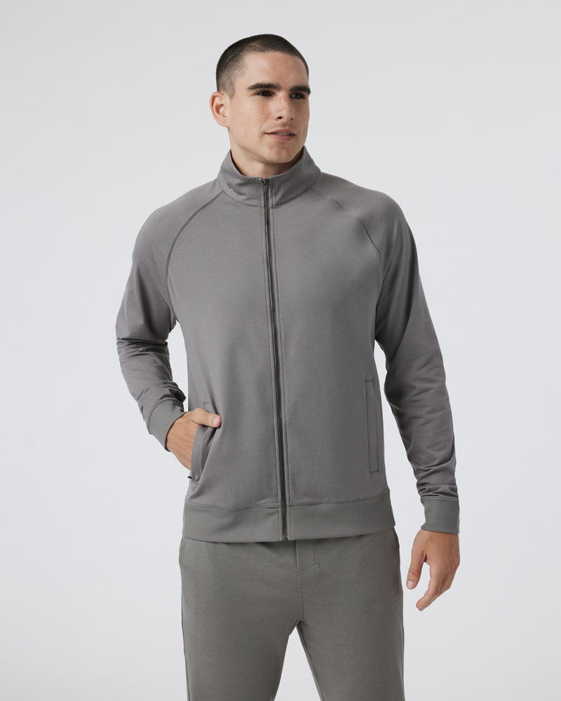 V2013HDL_FA24_M_ECOMM_fleece_FRONT_2
