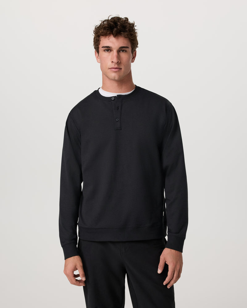 V2022HBK_FA25_M_ECOMM_TOPS_FRONT_3