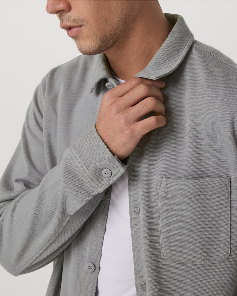 V2031GRY_FA25_M_TOPS_DETAIL_10