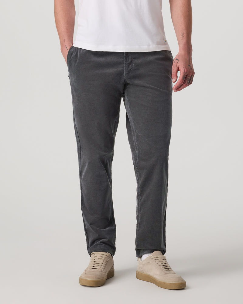 V4069CCL_FA25_M_ECOMM_BOTTOMS_FRONT_2