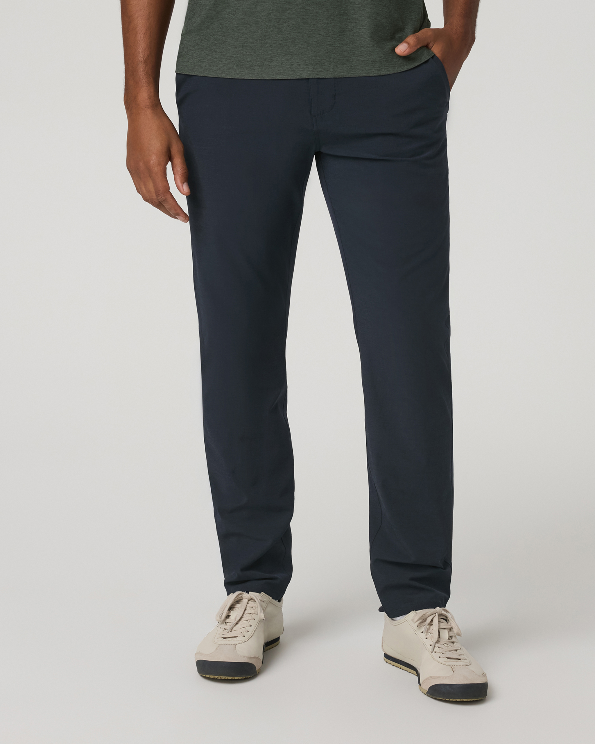 V4110NLT_SP26_M_BOTTOMS_FRONT_2