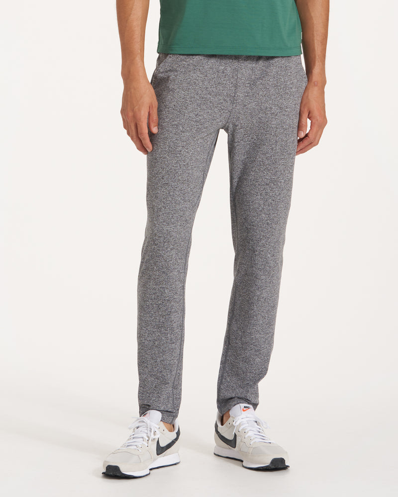 V418HTG_19SP_M_ECOMM_PANTS_FRONT_BOTTOMS_1