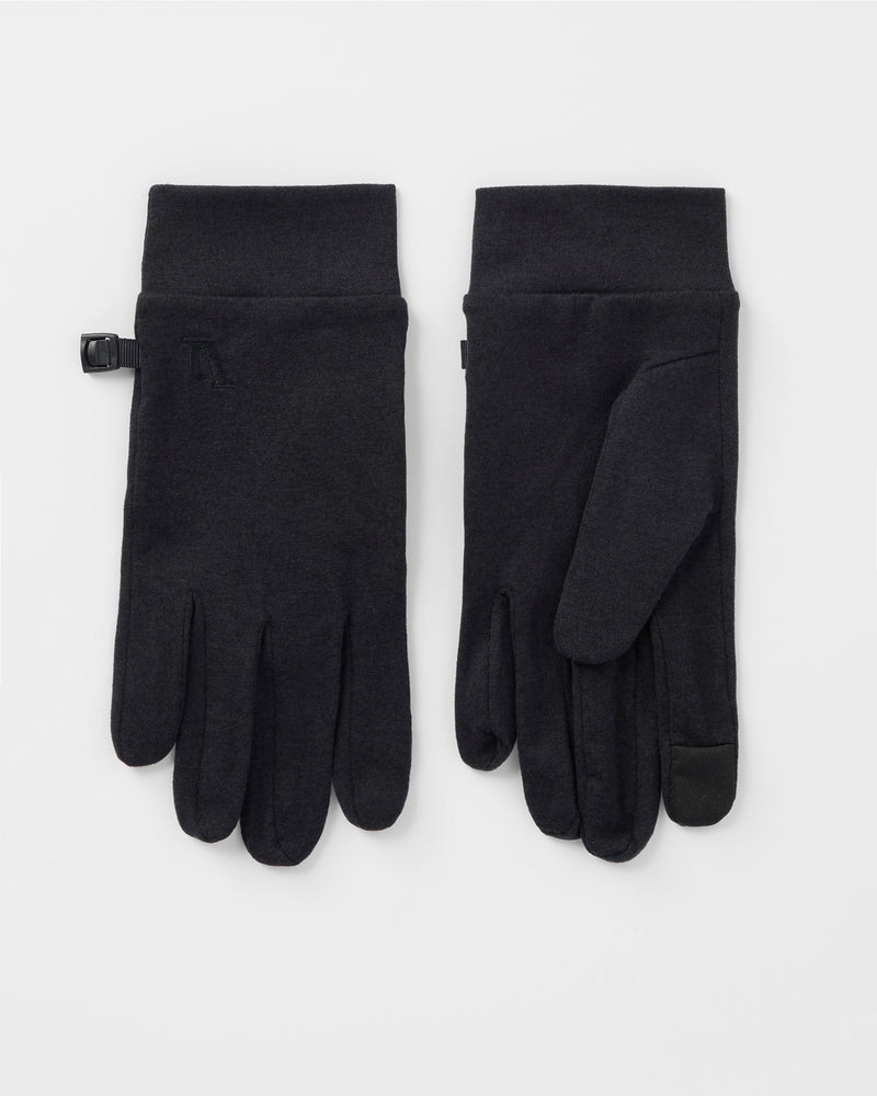 V8086HBK_FA25_UNISEX_ECOMM_ACCESSORIES_FLAT_LAY_2_9fcf7830-fe17-414a-92d0-6b4204dce3bf