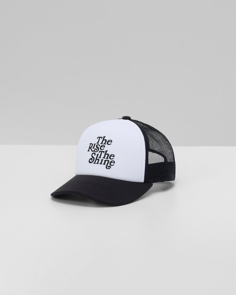 V8107BLK_FA25_UNISEX_ECOMM_HEADWEAR_FLAT_LAY_2_3758a6dd-6935-4352-b3ff-3317a89cda43