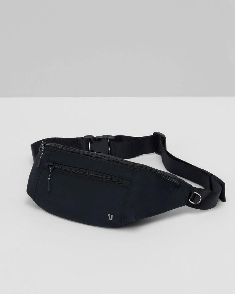 V8142BLK_FA25_UNISEX_ECOMM_BAGS_FLAT_LAY_1_eec65de6-bc33-41ad-9d7f-73e35406e836