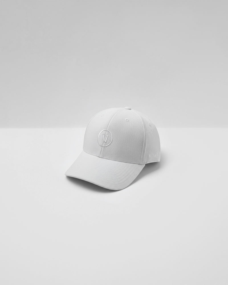 V897WHT_22FA_Accs_ECOMM_headwear_FLAT_LAY_1
