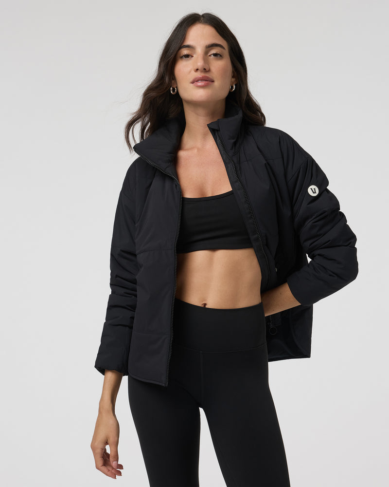 VW532BLK_FA23_W_ECOMM_jackets_CREATIVE_14_cd9ddfdb-7844-4899-9841-7cba08eb2a2a