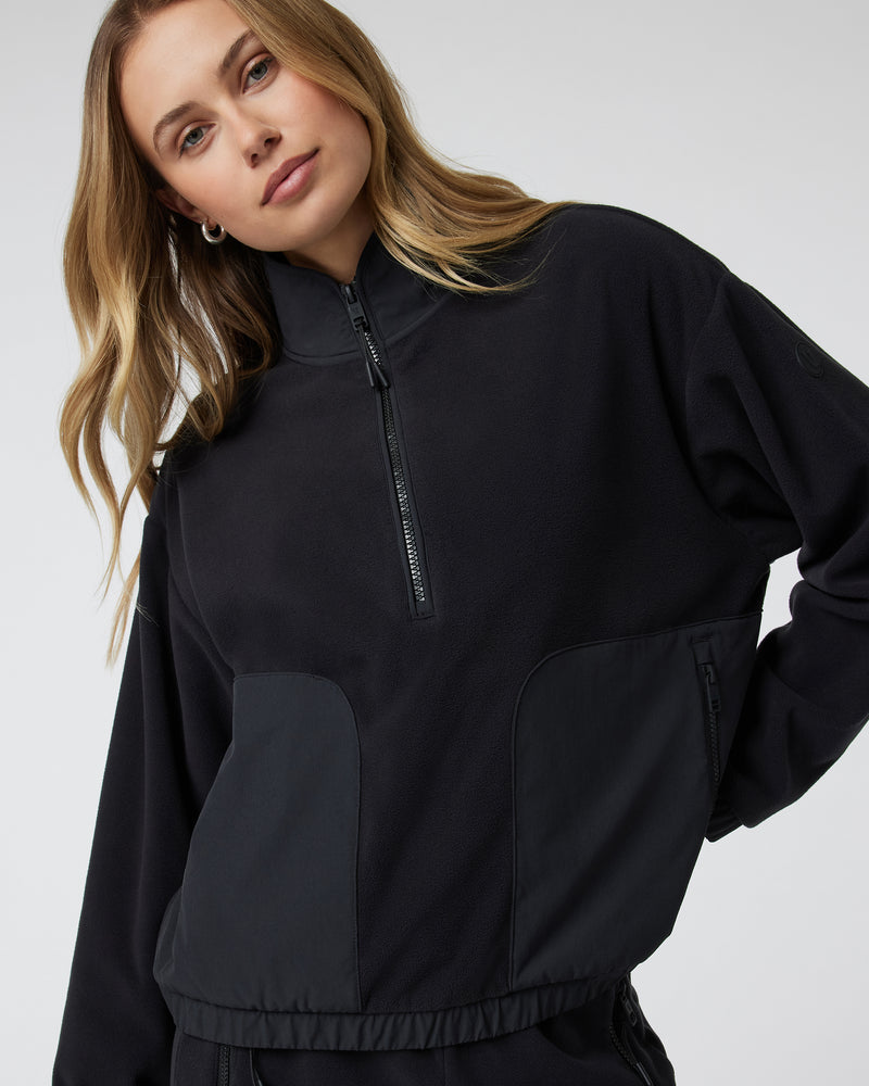 VW599BLK_FA24_W_ECOMM_jackets_CREATIVE_3